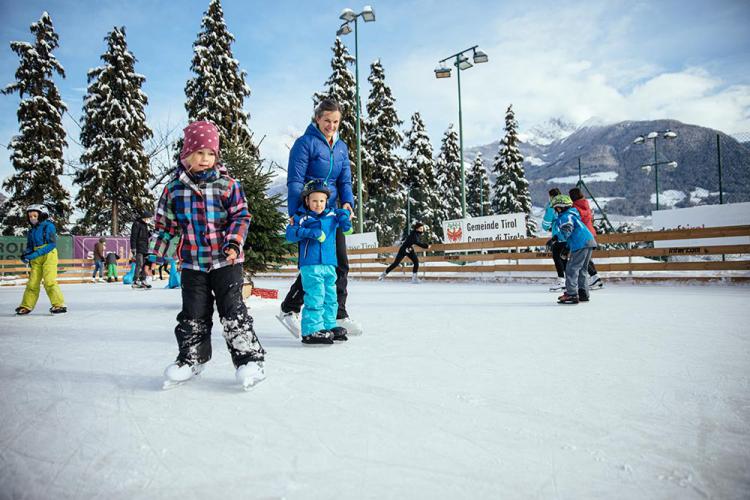 Ice rink at Dorf Tirol