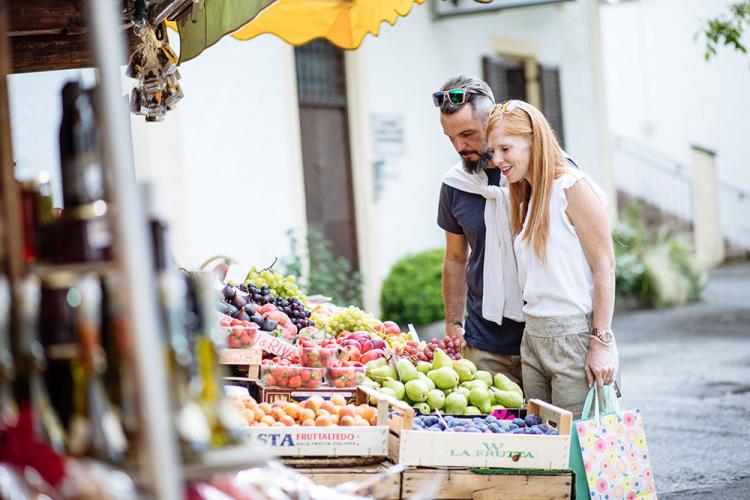 Shopping a Tirolo